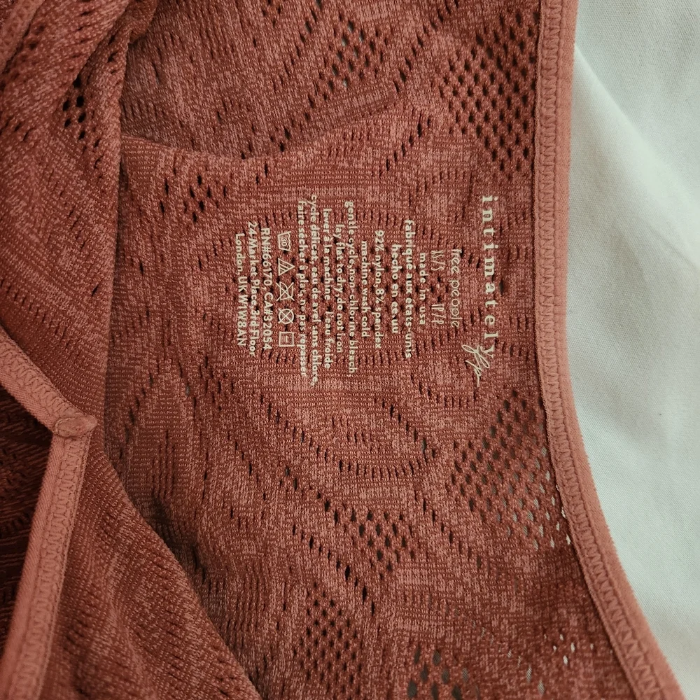 Free People Mauve Crop Top - Picture 5 of 8